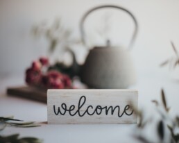 Welcome - Woman's Trust - book referral - therapy, group therapy, counselling, free counselling, London, domestic abuse, domestic violence, coercive control, mental health